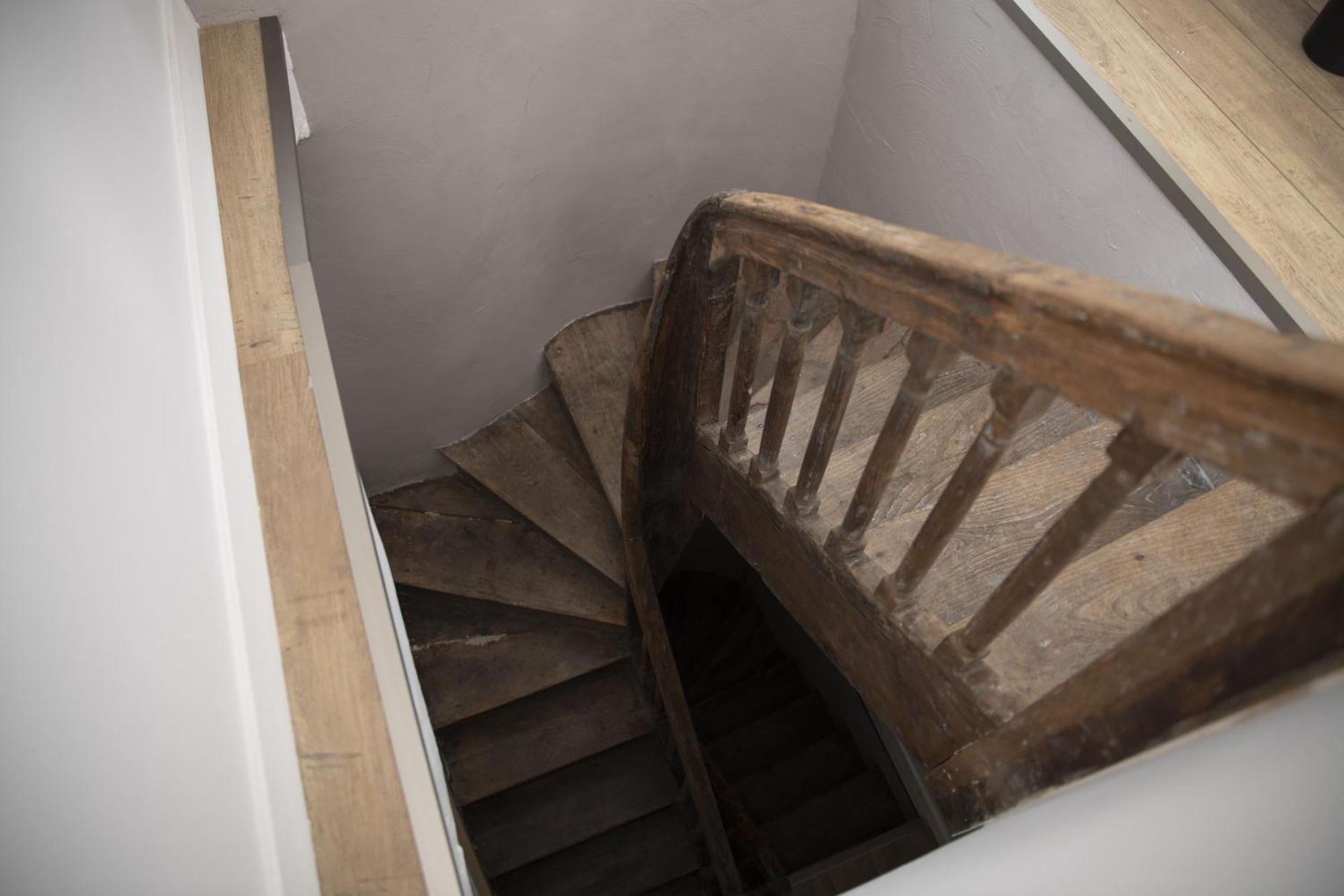 Triplex 110 M2 Centre Historique Avec Jacuzzi Dinan Apartman Kültér fotó