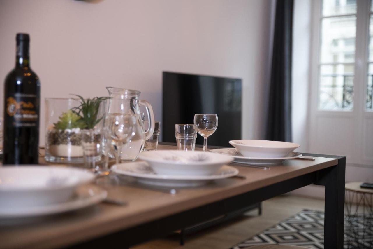 Triplex 110 M2 Centre Historique Avec Jacuzzi Dinan Apartman Kültér fotó